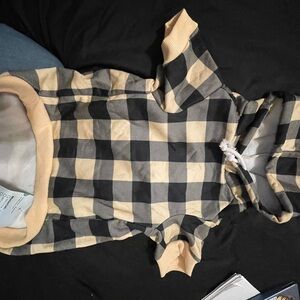 Plaid Dog Hoodie - Black and Tan